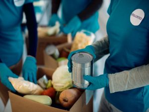 La Banque alimentaire fournit une aide alimentaire