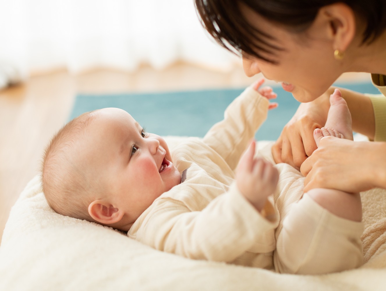 Peut-on percevoir la prime de Noël en congé parental ?