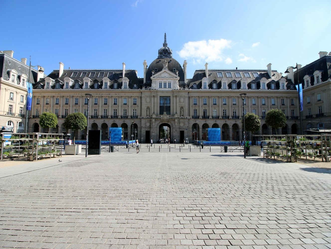 Vacances scolaires Rennes 2024-2025 et 2025-2026 : le calendrier officiel et les activités à faire en famille